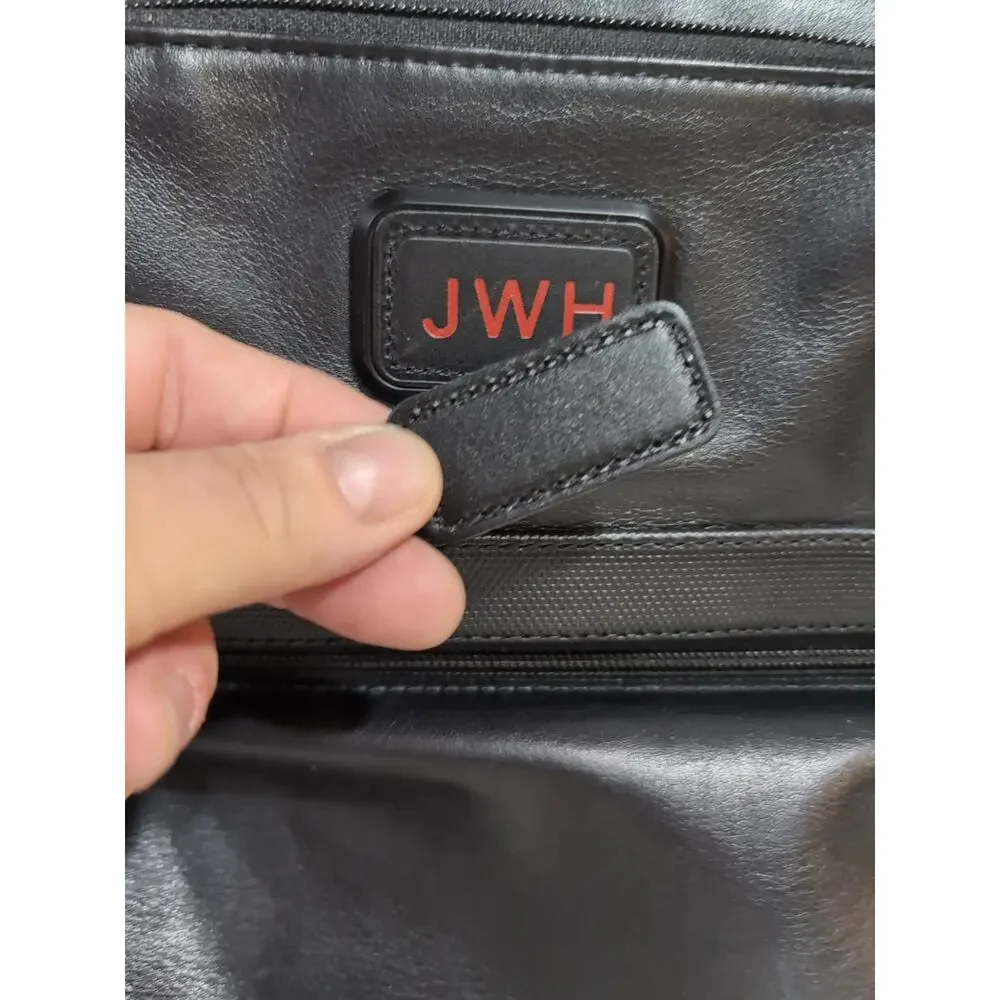 TUMI ALPHA 2 Expandable Laptop Briefcase Black Leather Model 96141 D2 READ